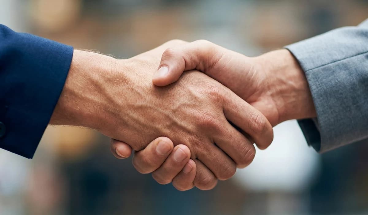 Come fare un contratto per suonare a un matrimonio